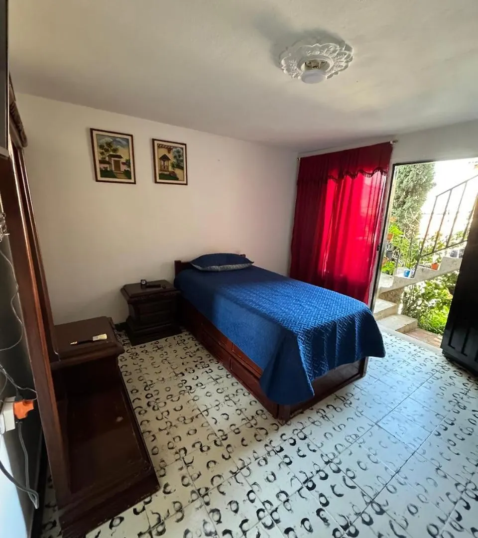 Aparta Estudio Comuna Trece 메딜린 0*,  콜롬비아